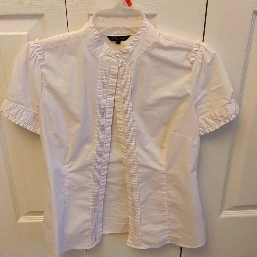 Maurices White Short-Sleeve Pintuck Front Button-Down Blouse